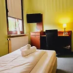 Ikura Self-check-in Hotel Eisleben