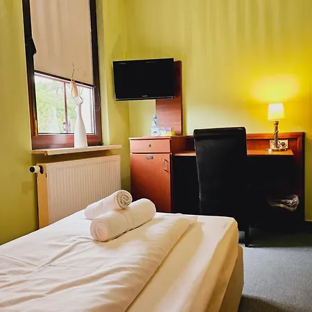 Ikura Self-check-in Hotel Lutherstadt Eisleben