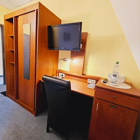 Ikura Self-check-in Hotel *