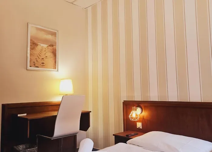 Ikura Self-check-in Hotel *